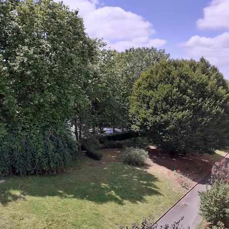 Appartement Pour Famille Amis Ou Colegue Cholet Exterior foto